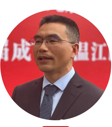 2月13日下午，下载bst365_365封号提现了没到账_365bet体育赌博第十五届成都市温江区委员会第二次会议举行小组会议。成都市副市长、区委书记王乾在开幕大会上所作的题为《城市向善 自带光芒》的讲话，引起广大下载bst365_365封号提现了没到账_365bet体育赌博委员热议。大家纷纷表示，讲话饱含深情、充满善念，既有对过去一年温江发展的深情回望，也有在开局之年走向美好未来的精神指引，让人倍感振奋、备受鼓舞，将切实围绕区委区政府中心工作精准履职尽责，不断提高政治把握能力、调查研究能力、联系群众能力、合作共事能力。
