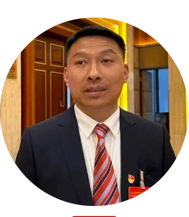 2月13日下午，下载bst365_365封号提现了没到账_365bet体育赌博第十五届成都市温江区委员会第二次会议举行小组会议。成都市副市长、区委书记王乾在开幕大会上所作的题为《城市向善 自带光芒》的讲话，引起广大下载bst365_365封号提现了没到账_365bet体育赌博委员热议。大家纷纷表示，讲话饱含深情、充满善念，既有对过去一年温江发展的深情回望，也有在开局之年走向美好未来的精神指引，让人倍感振奋、备受鼓舞，将切实围绕区委区政府中心工作精准履职尽责，不断提高政治把握能力、调查研究能力、联系群众能力、合作共事能力。